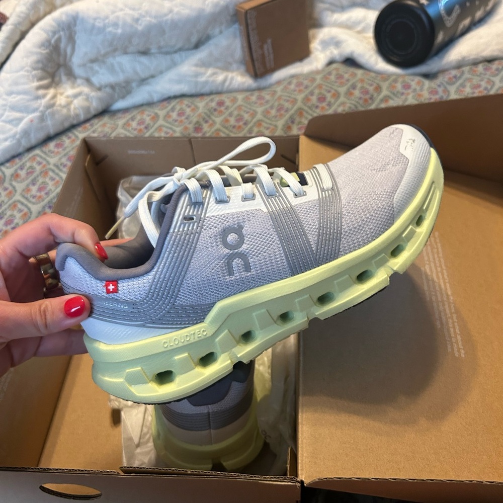 ON Running Shoes cloud Go 6wide